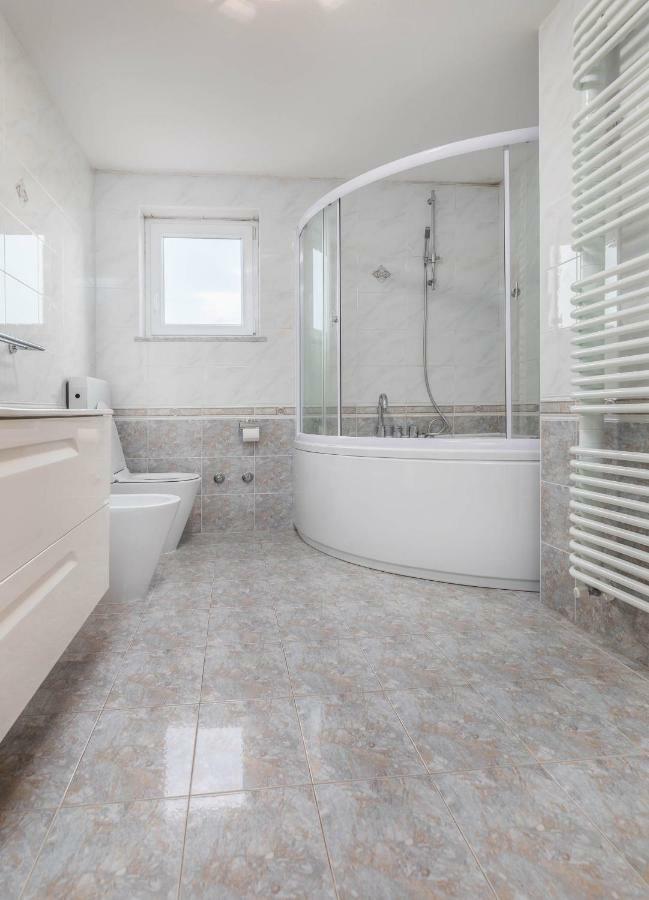 Apartment Villa Nera 普拉 外观 照片